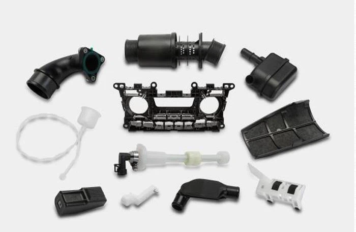 Ensamblaje de valor agregado de plásticos personalizados